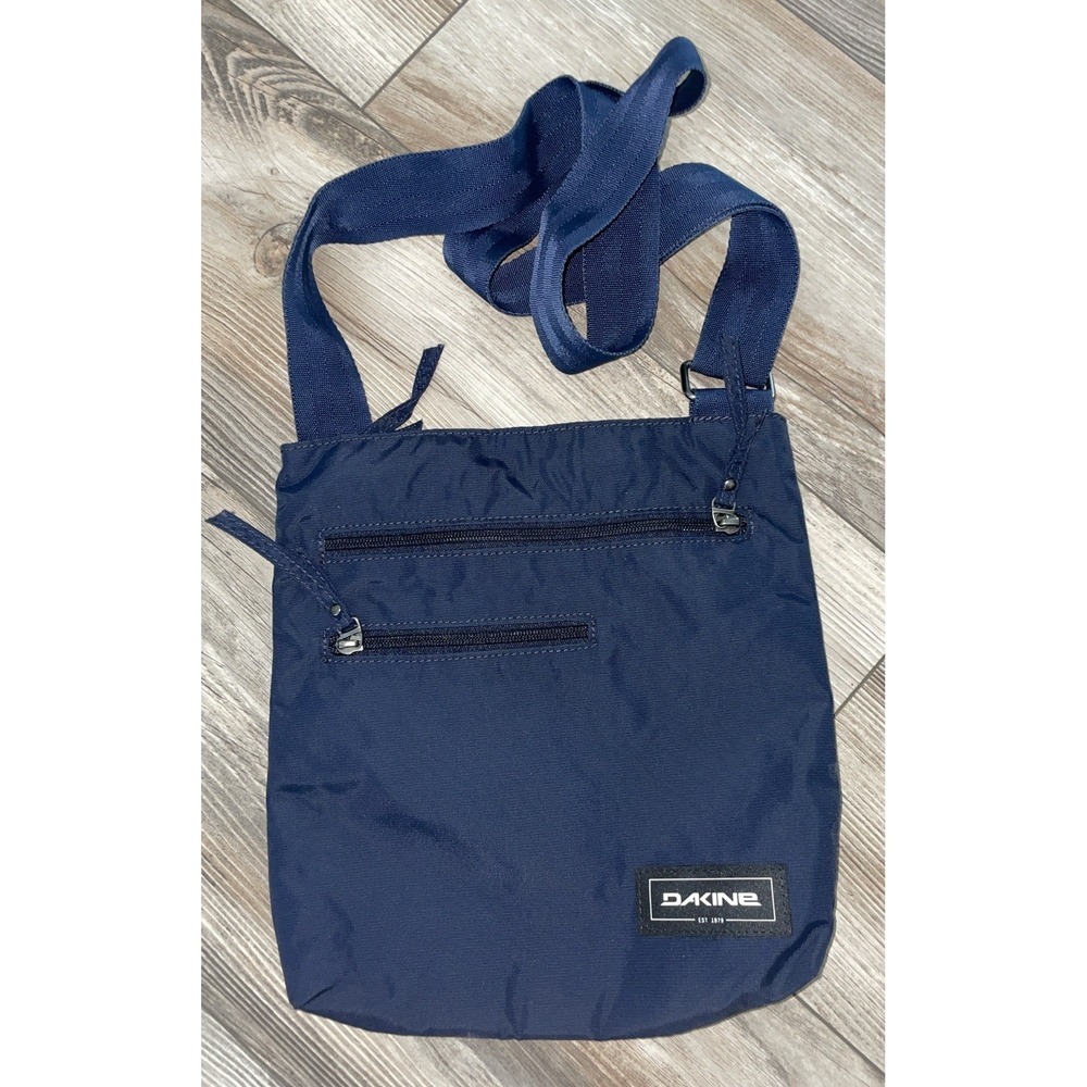 DAKINE Jive slim crossbody bag purse Navy blue EUC